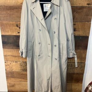 Vintage London Fog Beige Trench Coat - Women’s Long Coat size 16 w/belt